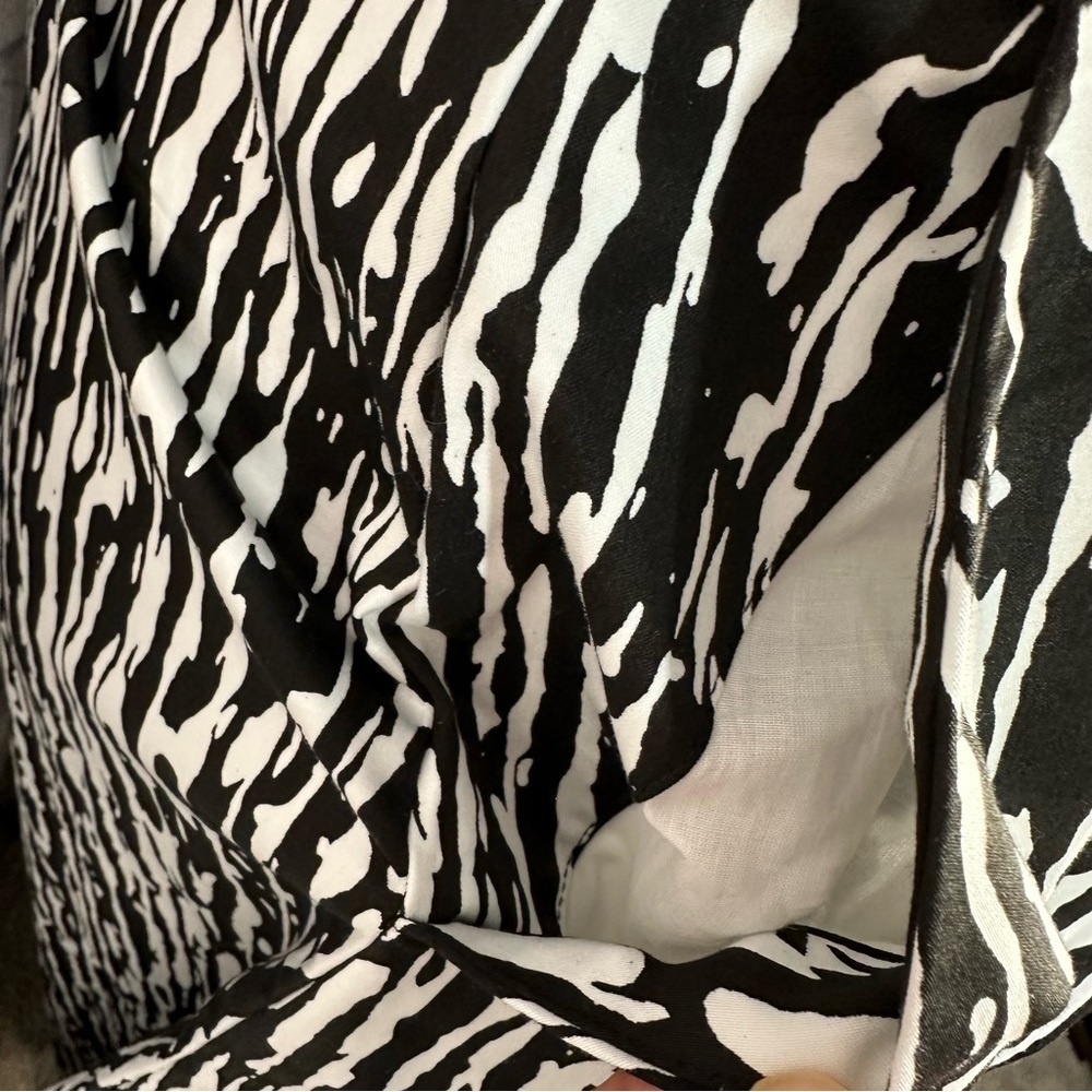 Banana Republic Elegant Black and White Women's jumpsuit 4 petite - Picture 7 of 14